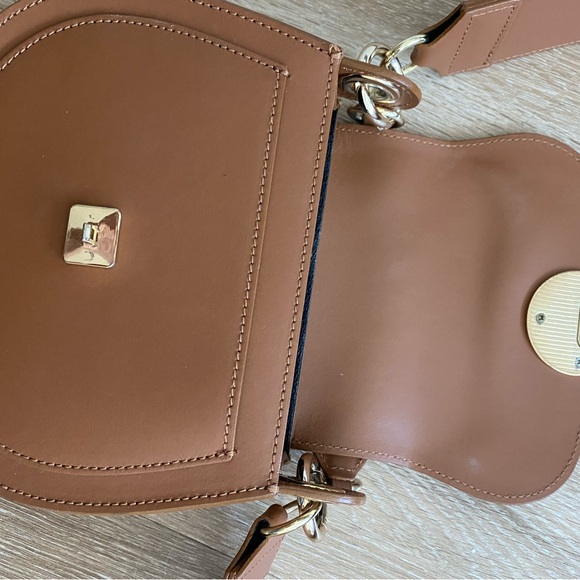 LeParmentier Yucca Leather Cross Body Bag in Cognac - Picture 7 of 9